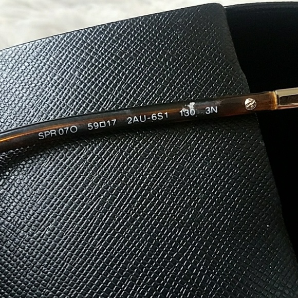 Authentic Prada sunglass EUC - Picture 5 of 7